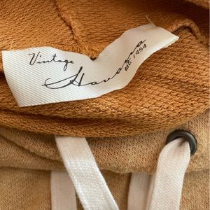 Vintage Havana mustard pullover